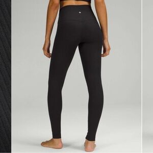 687. Lululemon athletica align ribbed HR pant 28” black NWT 🖤 6 or 2